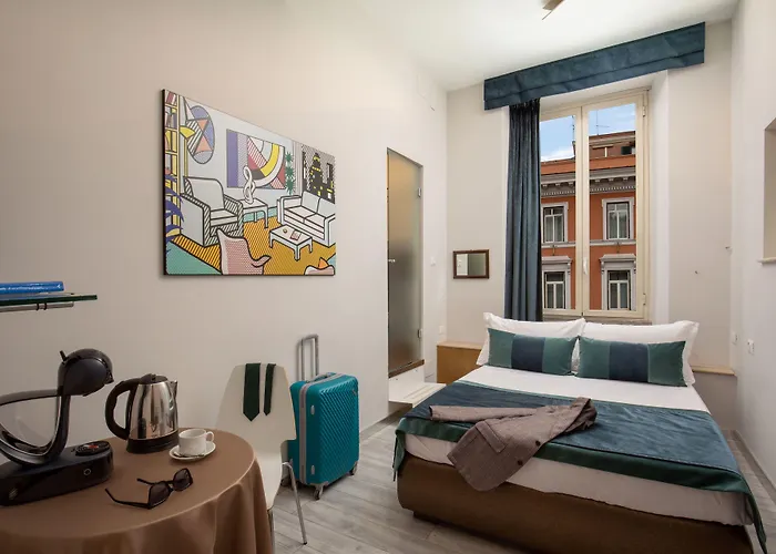Relais Nazionale 18 Oda ve Kahvaltı 3*